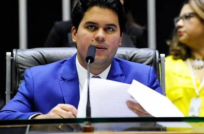 Ministro do Esporte quer paralisação dos campeonatos brasileiro de futebol